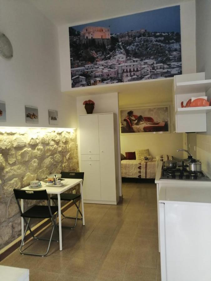 Canton Delle Rose Apartment Scicli Exterior foto